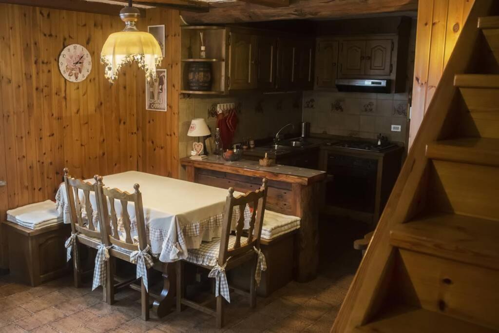 Chalet Indipendente In Centro A Valtournenche Kültér fotó